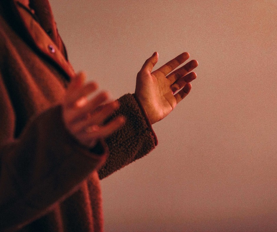 Join a growth group and grow together in Christ